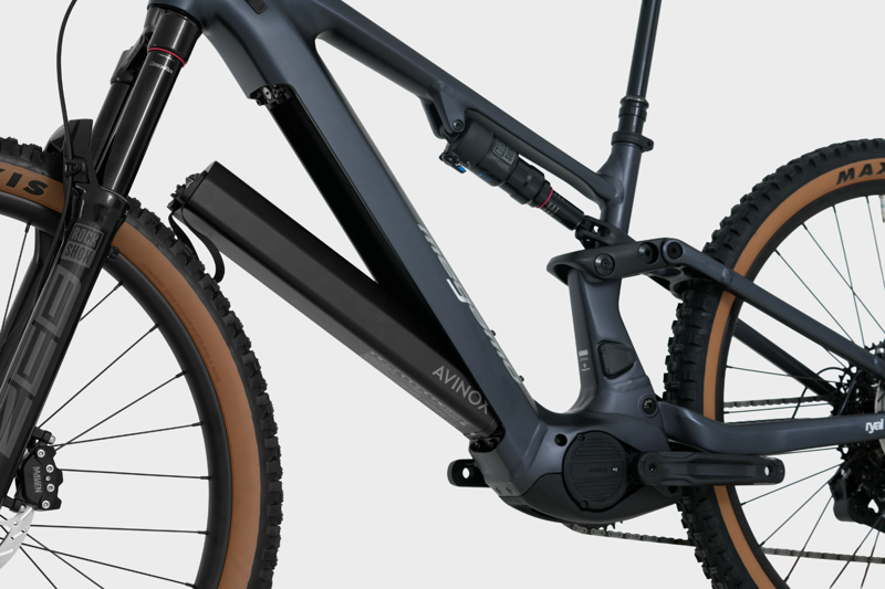 Megamo Ryal 10 Black-1